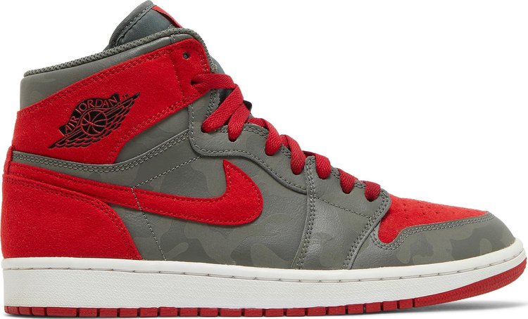 This Shadow-Like Air Jordan 1 Mid Features Red Accents