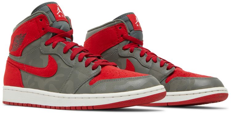 Air Jordan 1 Retro High Premium Red Camo