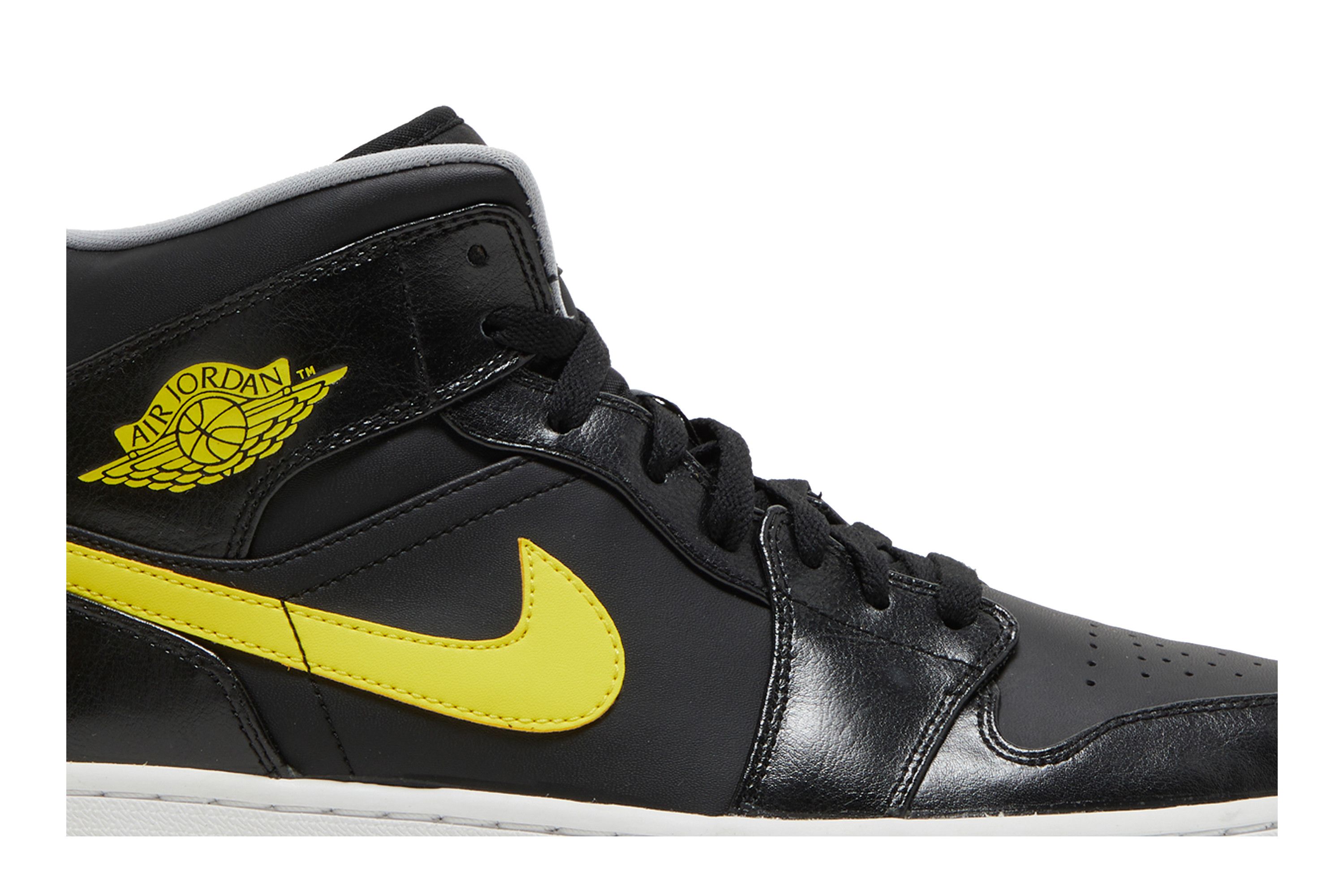 Air Jordan 1 Mid