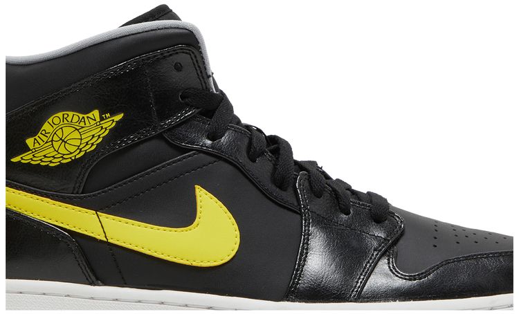 Air Jordan 1 Mid Yellow