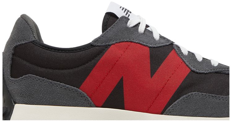 New Balance 327 Black Red