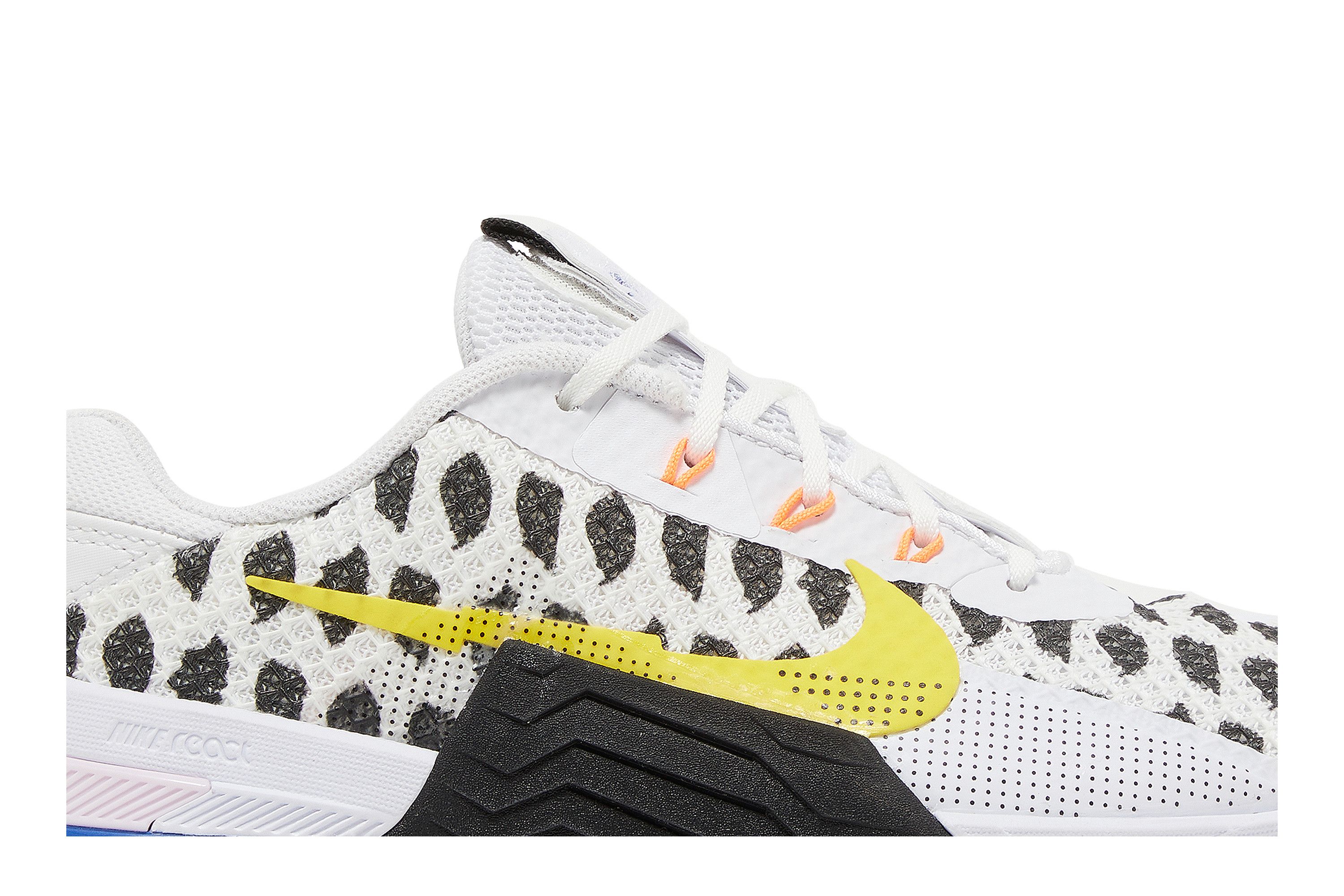 Size 5.0 Wmns Metcon 7 Polka White Yellow Strike