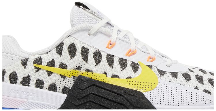 Nike Wmns Metcon 7 Polka White Yellow Strike