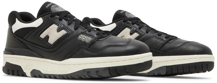 New Balance 550 Panda