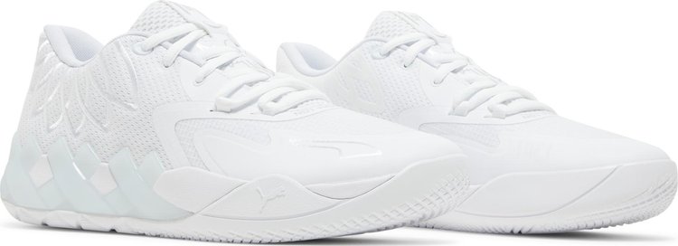 MB01 Lo Team Colors   Triple White