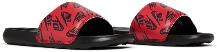 Nike Victori One Slide Repeat Logo   Black University Red