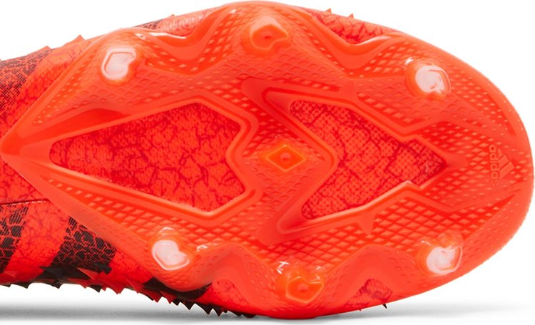 Predator Freak1 Low FG Demonskin   Solar Red