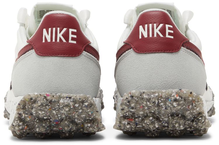 Nike Wmns Waffle Racer Crater Summit White Team Red