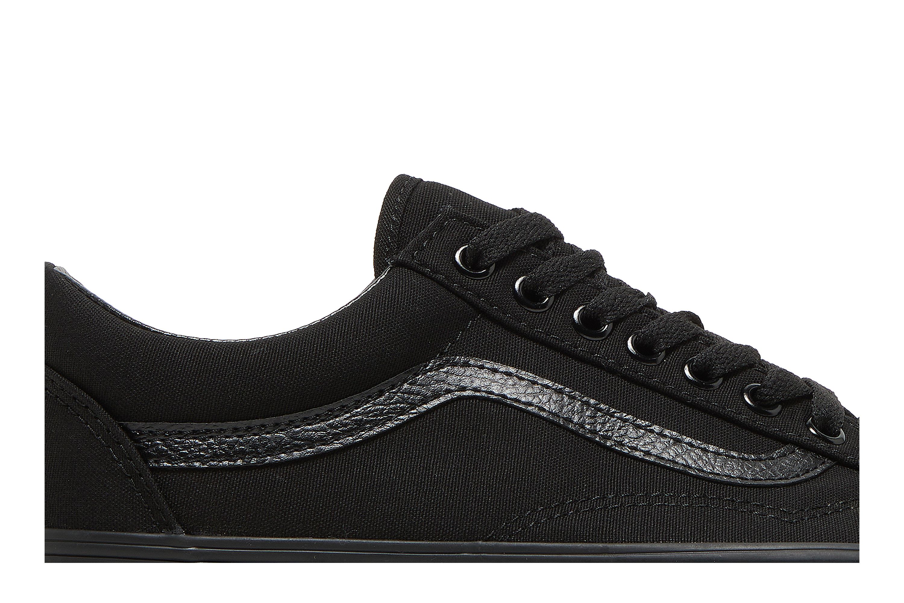Vans old skool vn000d3hbka black hotsell