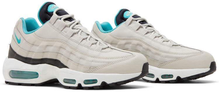Nike Air Max 95 Essential Light Bone
