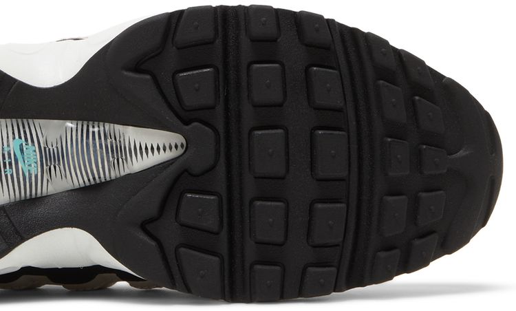 Nike Air Max 95 Essential Light Bone