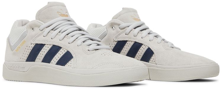 Adidas Tyshawn New York