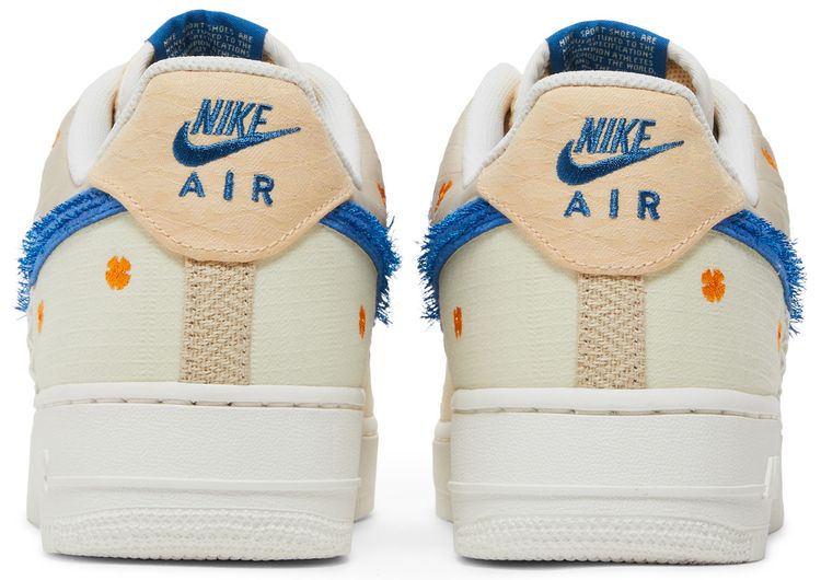 Nike Air Force 1 07 LA Flea