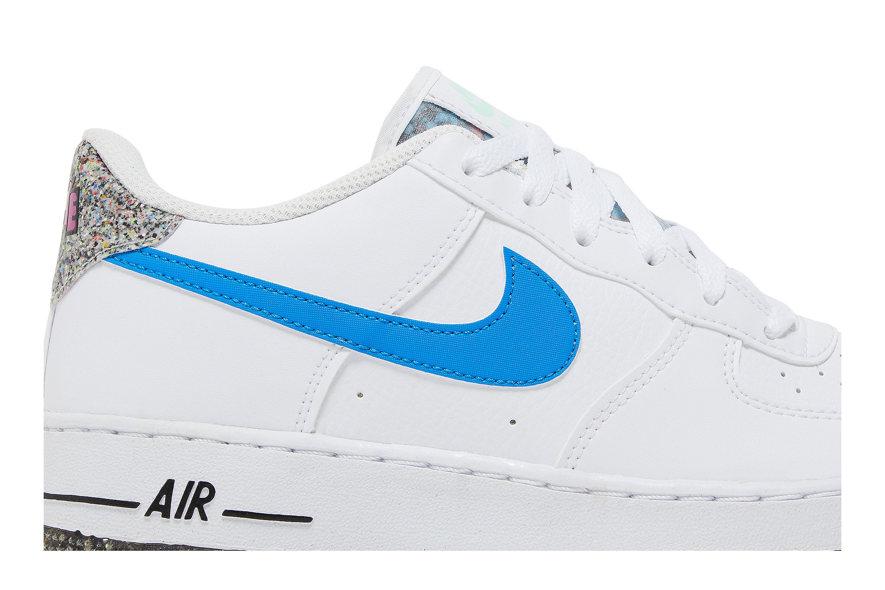 nike air force 1 lv8 white blue