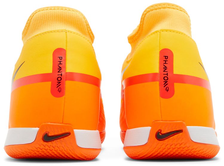 Nike Phantom GT2 Academy DF IC Laser Orange