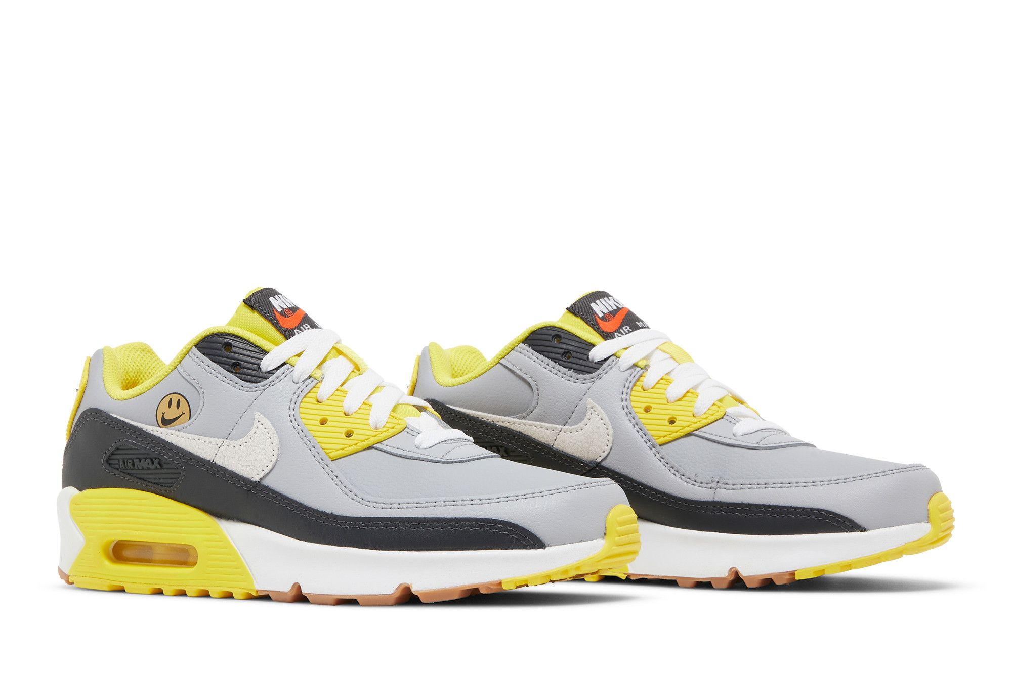 Nike Air Max 90 Go The Extra Smile エア マックス 90 Nike Air Max 90 Go The Extra Smile DO5848-700 | SneakerNews.com