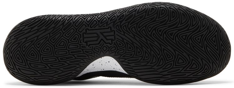Kyrie Flytrap 4 Black White