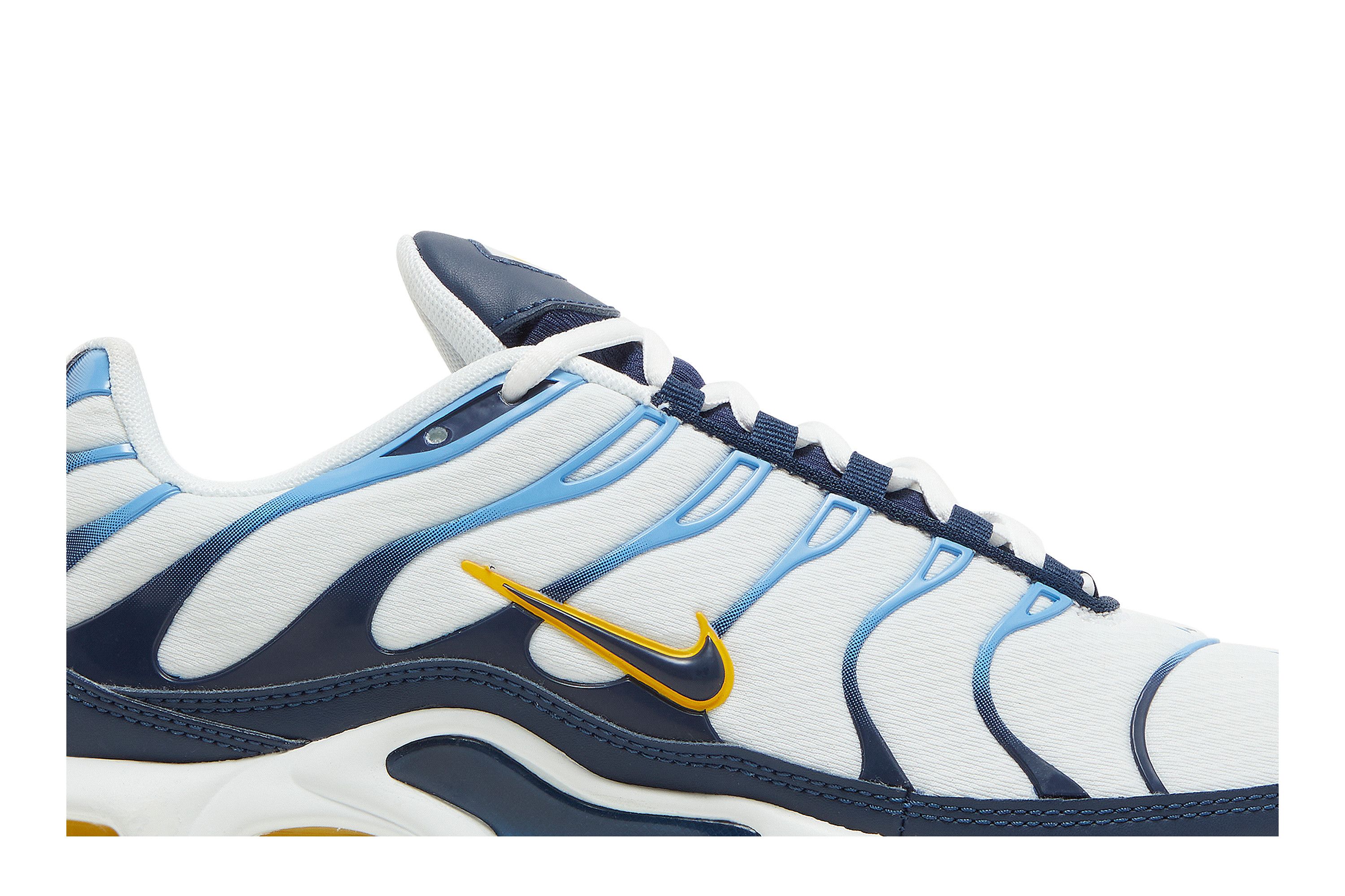 Nike air max tn white and gold top
