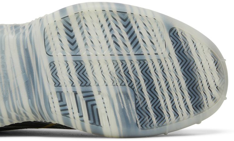 Adidas T Mac Millenium Black Gold