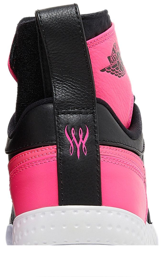 Serena Williams x Air Jordan Flare AJ1 23