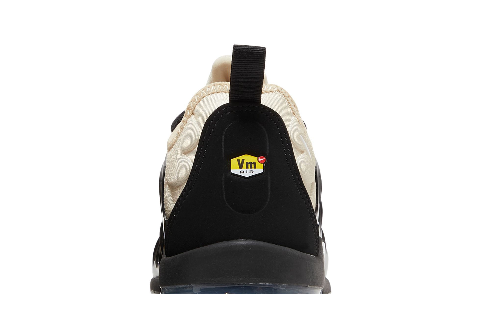 Vapormax plus 200 sale