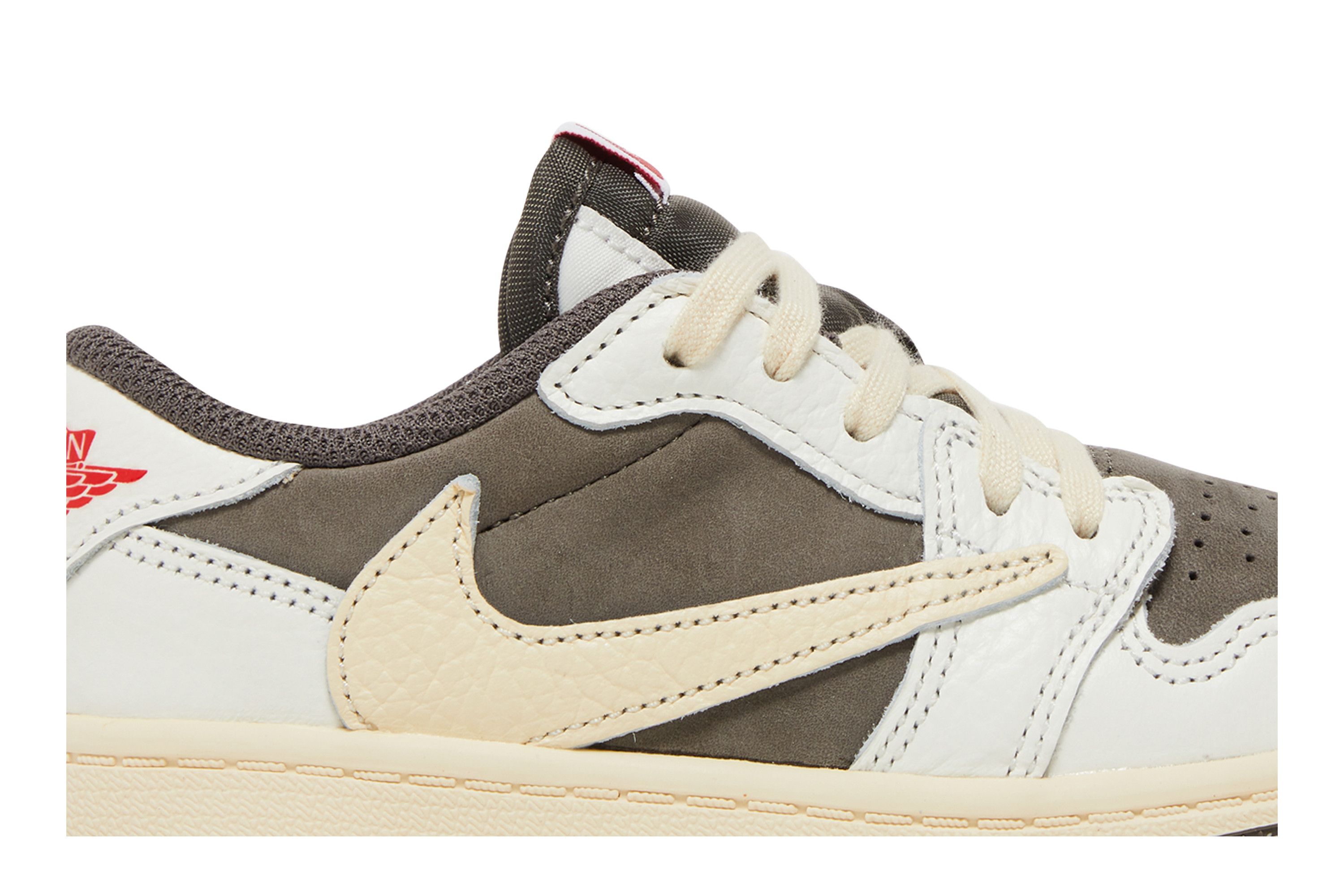 Nike air jordan 1 retro travis scott store