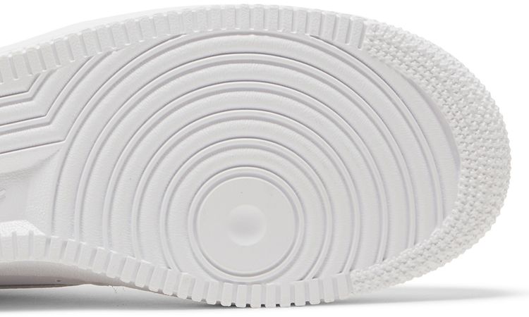 Nike Air Force 1 07 Fresh