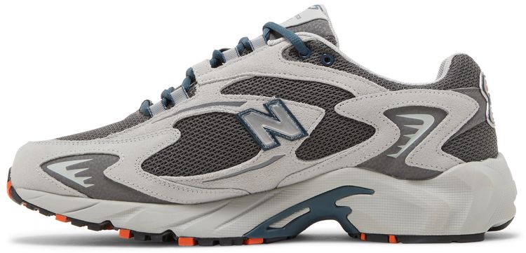 New Balance 725 Dark Grey