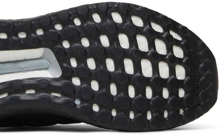 Adidas Wmns UltraBoost ColdRDY Polka Dot