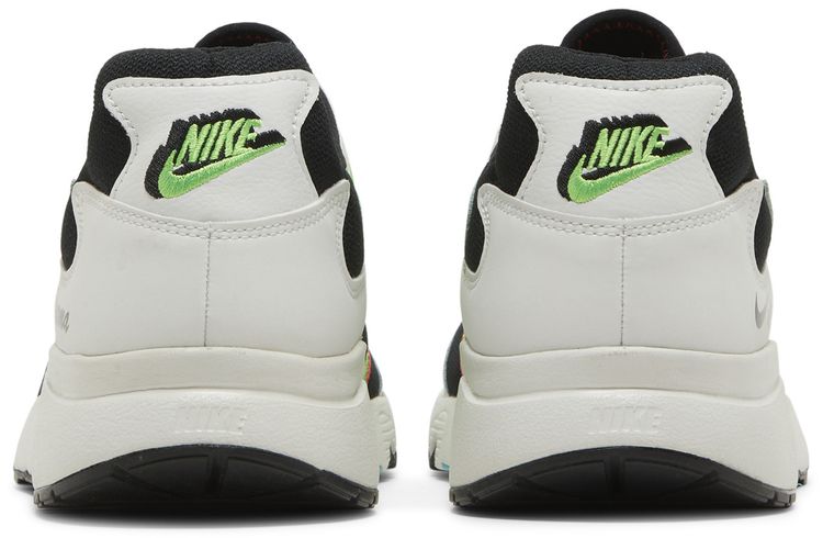 Nike Atsuma White Green Strike