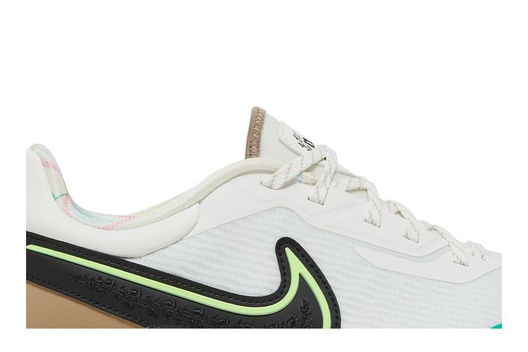 Buy Nike Air Zoom Infinity Tour NEXT% NRG  display picture 1