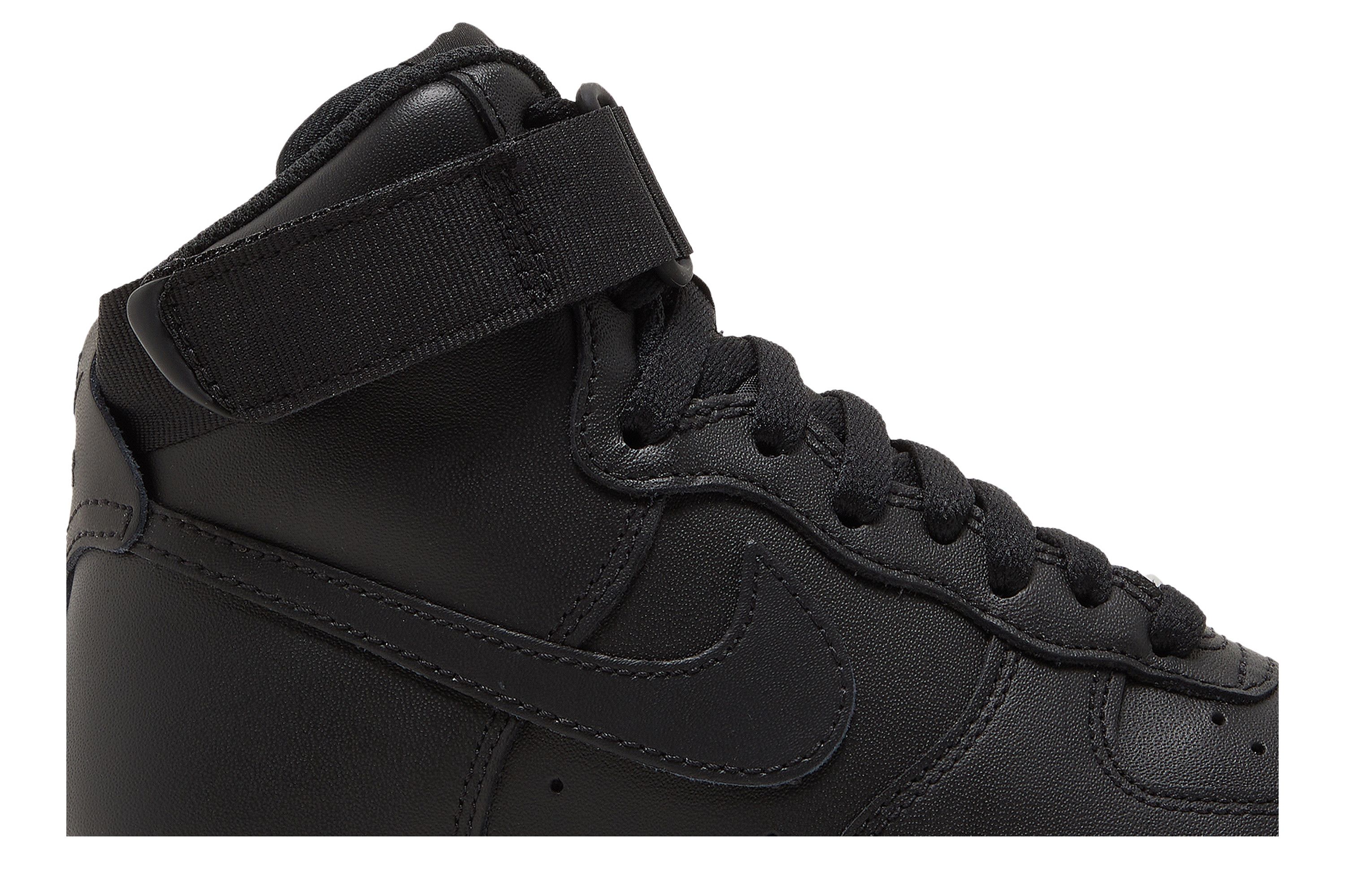 Buy Wmns Air Force 1 High Triple Black DD9624 001 GOAT