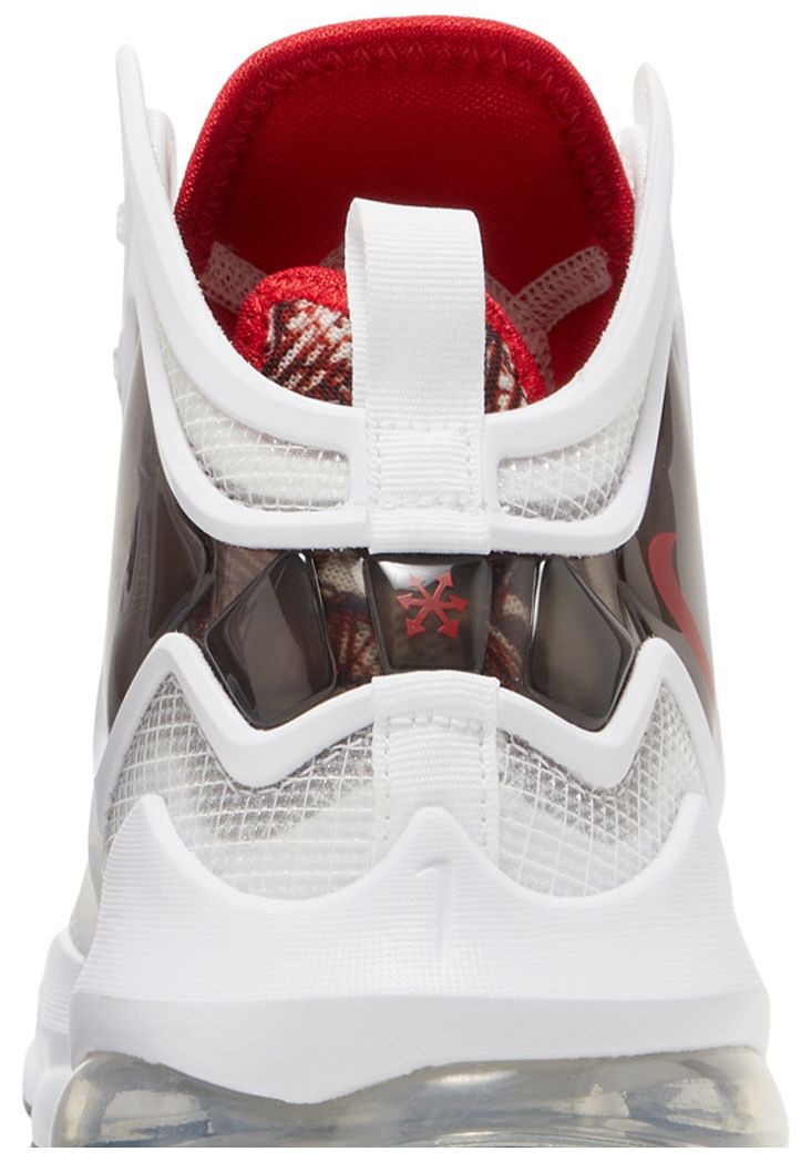 Nike LeBron 19 GS Sketch