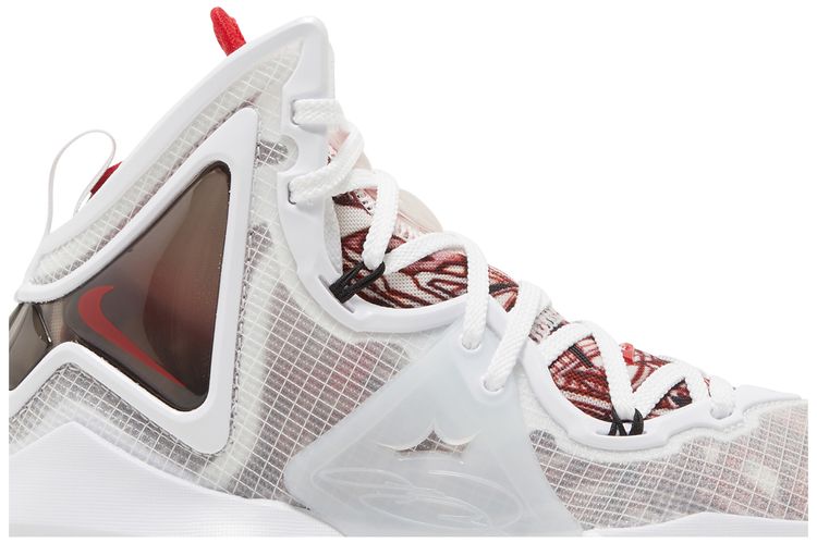 Nike LeBron 19 GS Sketch