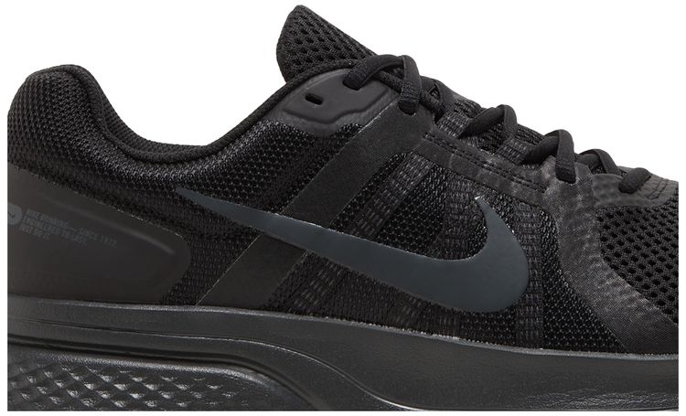 Nike Run Swift 2 Black Dark Smoke Grey