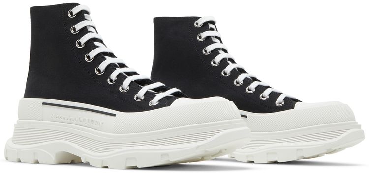 Alexander McQueen Tread Slick Boots Black White