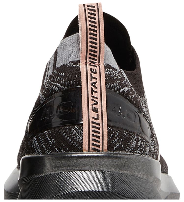 Brooks Wmns Levitate 4 Black Coral Cloud