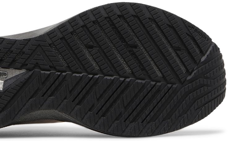 Brooks Wmns Levitate 4 Black Coral Cloud