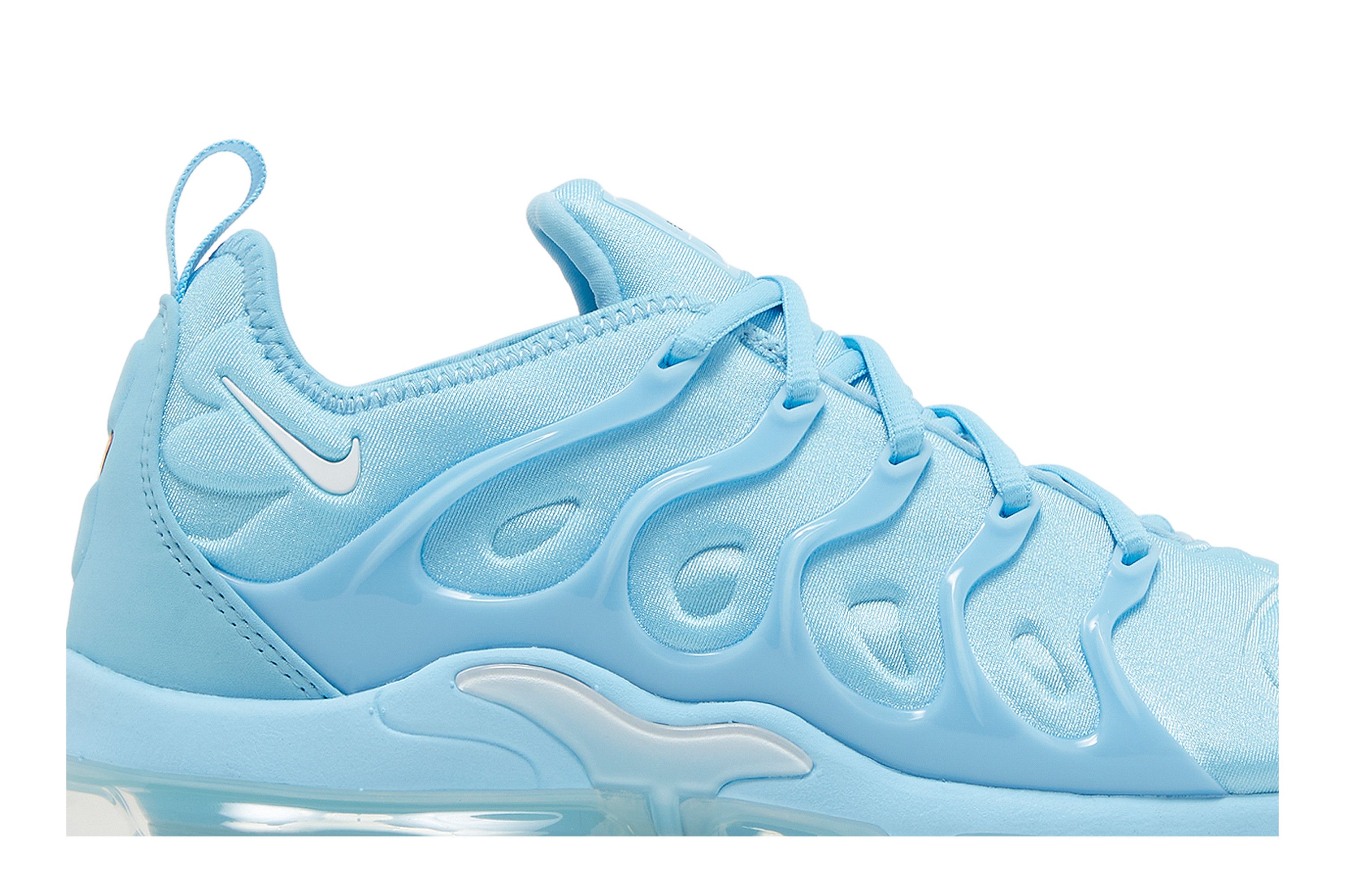 Nike air vapormax plus baby blue sales