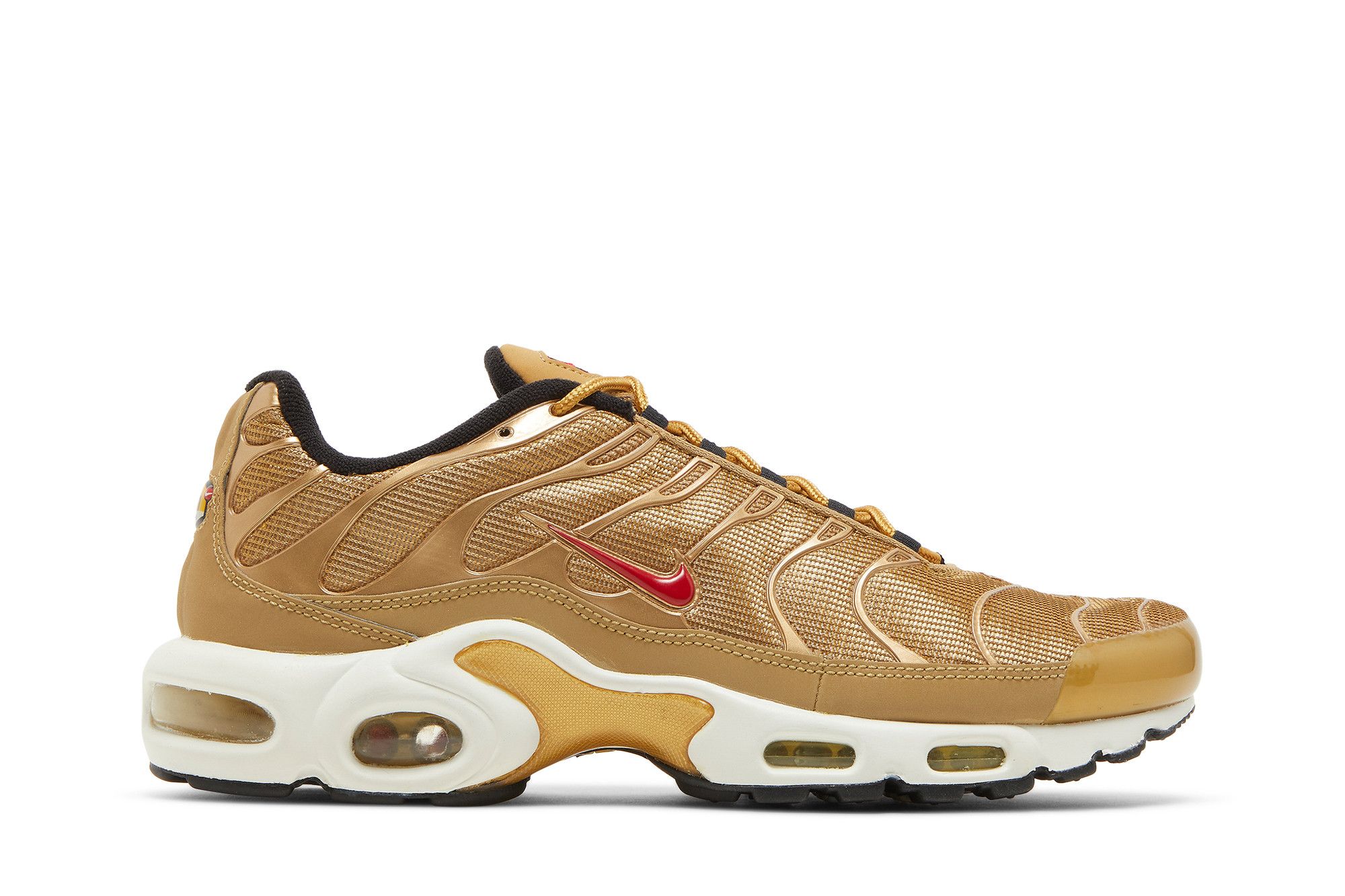Air max plus qs metallic gold on sale
