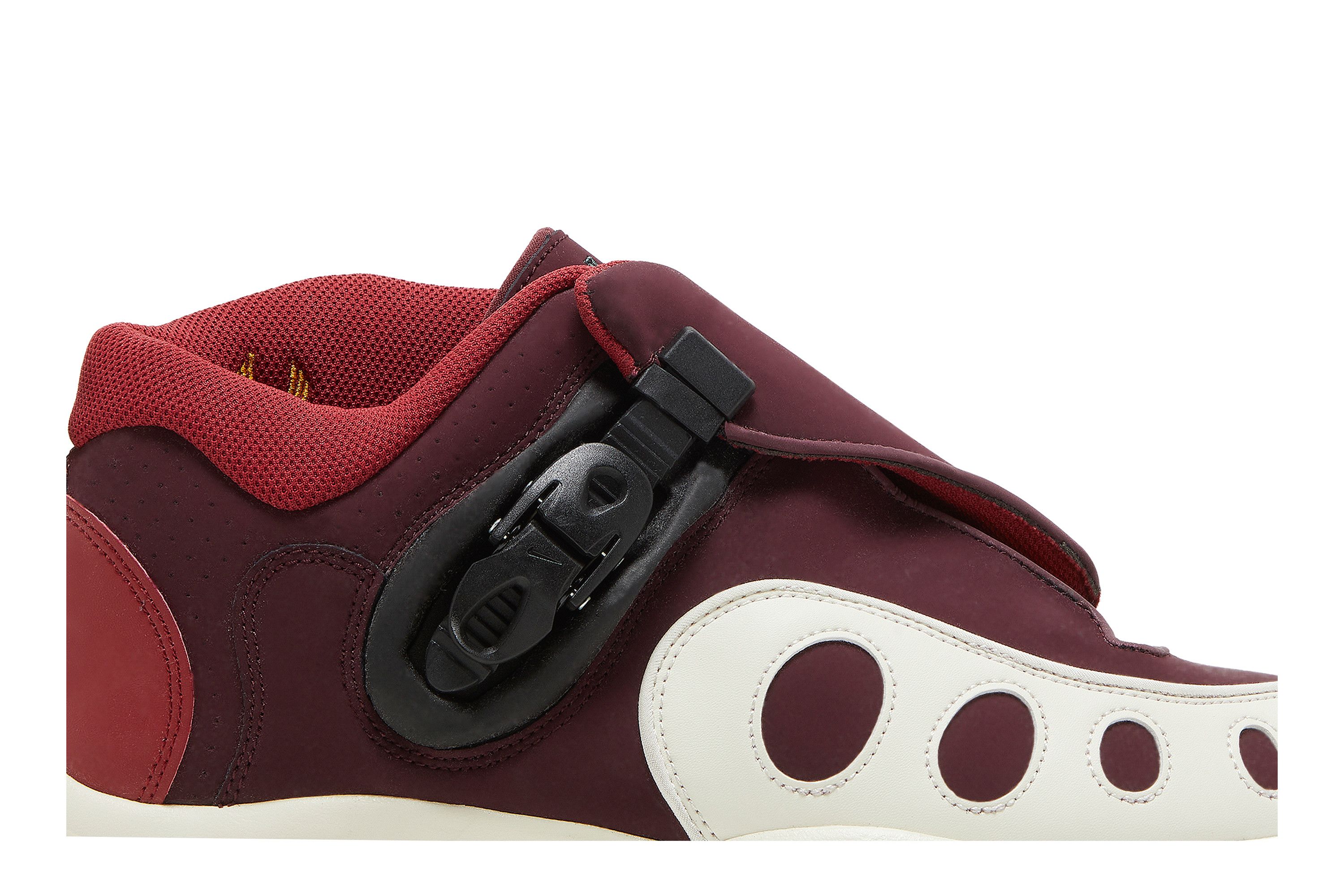 nike zoom gp maroon