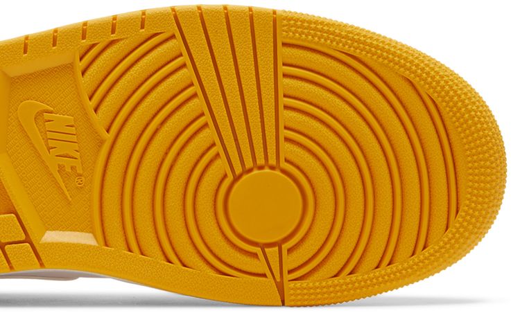 Air Jordan 1 Low Taxi White