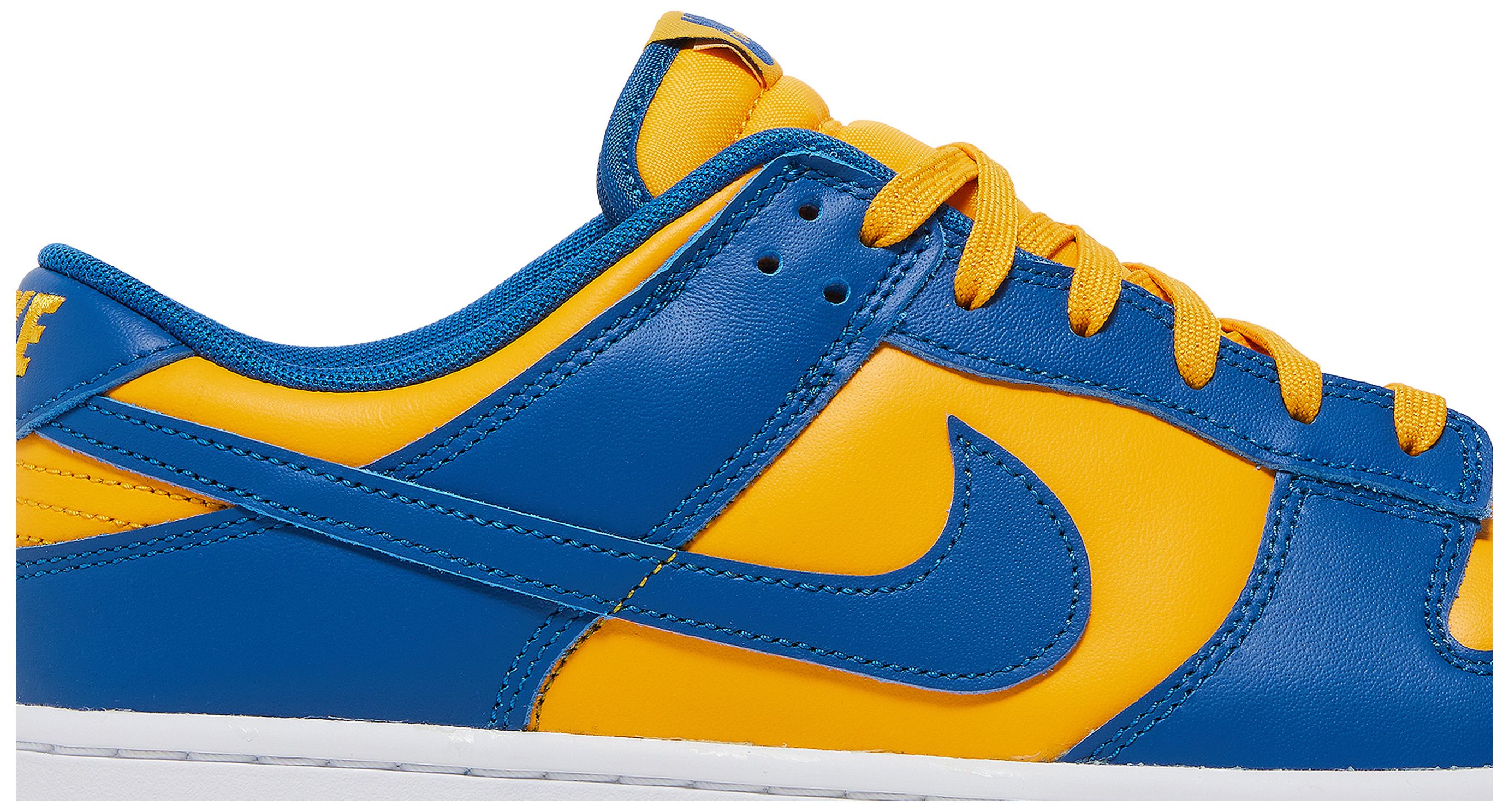 sb dunk low ucla