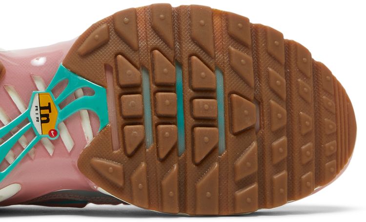 Nike Wmns Air Max Plus SE Red Stardust