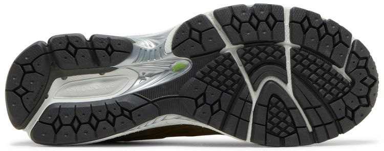 New Balance 2002 Camo Green