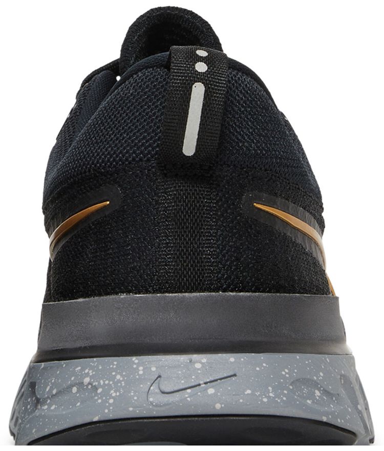 Nike React Infinity Run Flyknit 2 Black Metallic Gold