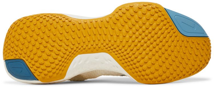 Nike ZoomX Invincible Run Flyknit 2 Sail Hot Curry