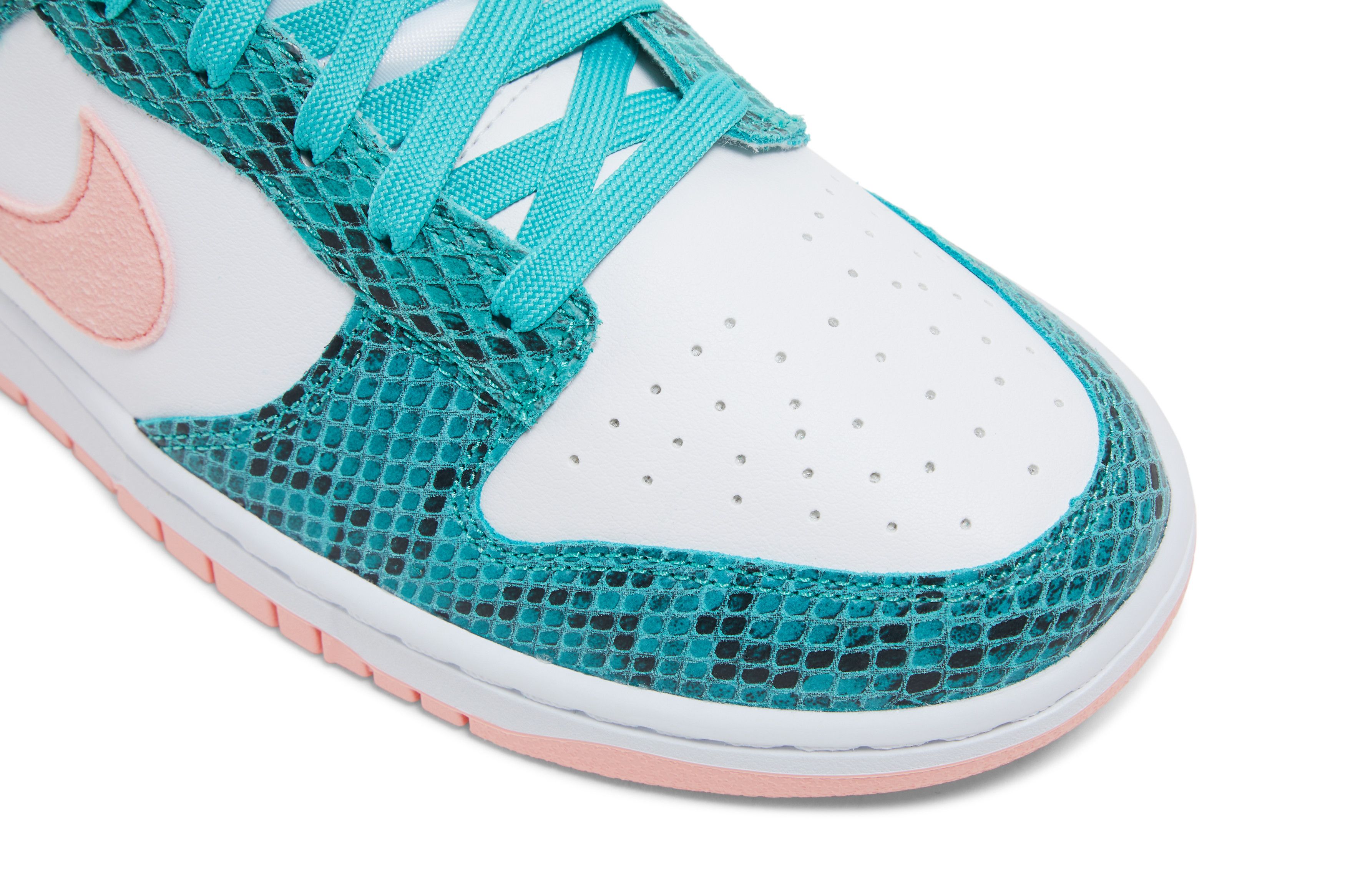 Buy Dunk Low 'Washed Teal Snakeskin' - DR8577 300 | GOAT