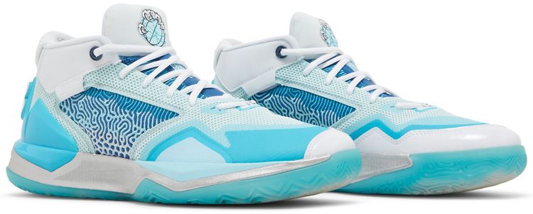 New Balance KAWHI Christmas