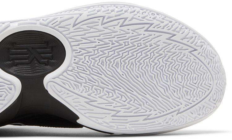 Nike Kyrie Low 5 EP Bred